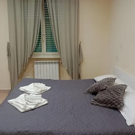 Gemelli House روما